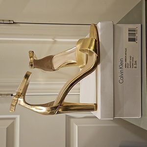 Calvin Klein abiba Mirror Metallic Women's 8.5 Pump